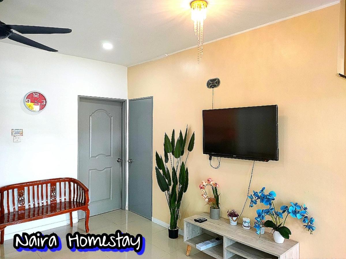 Naira Homestay Kota Bharu ,Wakaf Che Yeh 4 Bilik 3 Aircond קוטה בארו מראה חיצוני תמונה